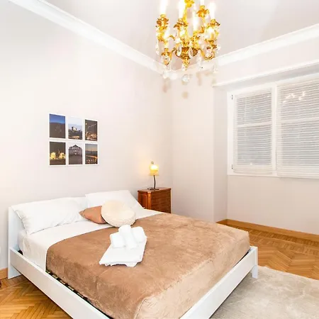 Apartament Guesthost - Chic & Style Crocetta Flat *