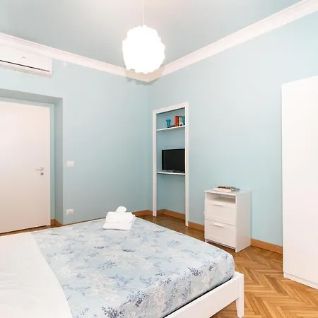 Apartament Guesthost - Chic & Style Crocetta Flat *