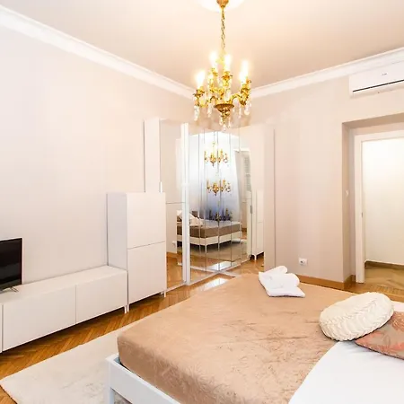 Apartament Guesthost - Chic & Style Crocetta Flat Turyn