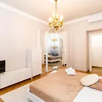 Apartman Guesthost - Chic & Style Crocetta Flat Torino