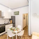 Apartman Guesthost - Chic & Style Crocetta Flat